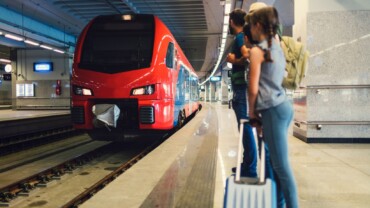 How to Make a Comparator in Minecraft - The Basics of Comparator ...