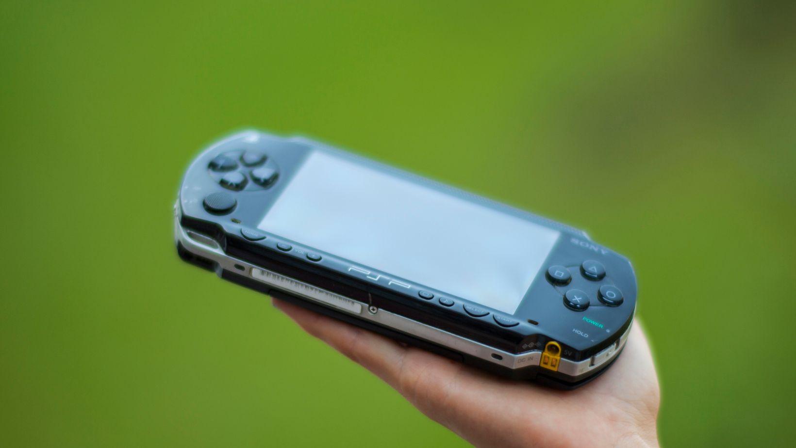 handheld consoles, hybrid gaming experiences, future of gaming, portable gaming devices, next generation gaming, gaming technology advancements, console evolution, immersive gaming trends, gaming industry predictions, gaming device innovations