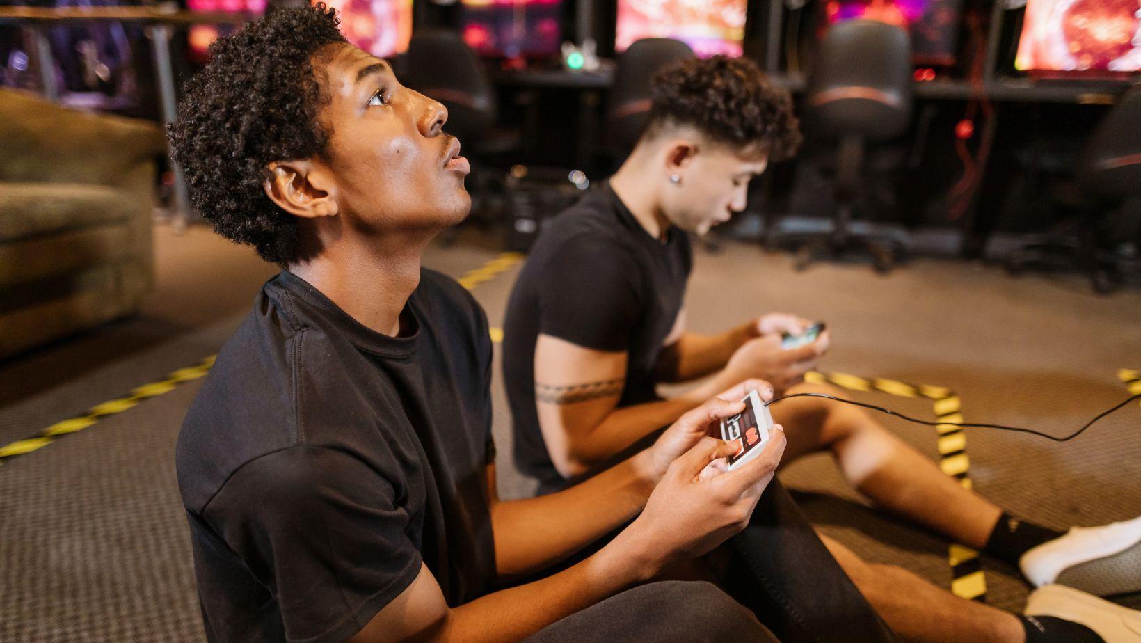 gaming security public wi fi, stay safe public wifi gaming, public wifi gaming tips, secure gaming public networks, protect privacy public wifi, public wifi cyber security, gaming safety tips wifi, risk-free gaming public networks, wifi gaming security guide, public network gaming safety